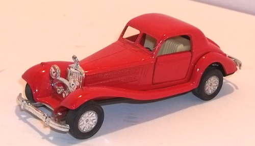 Red Roadster - SS 302-4 scale 1-38