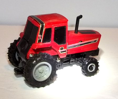 5488 Red Case International Tractor with black windows (right side)