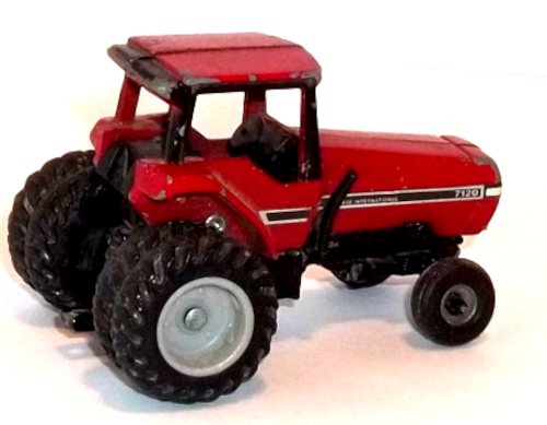 7120 Red Case International Tractor - one that PLAYED HARD!