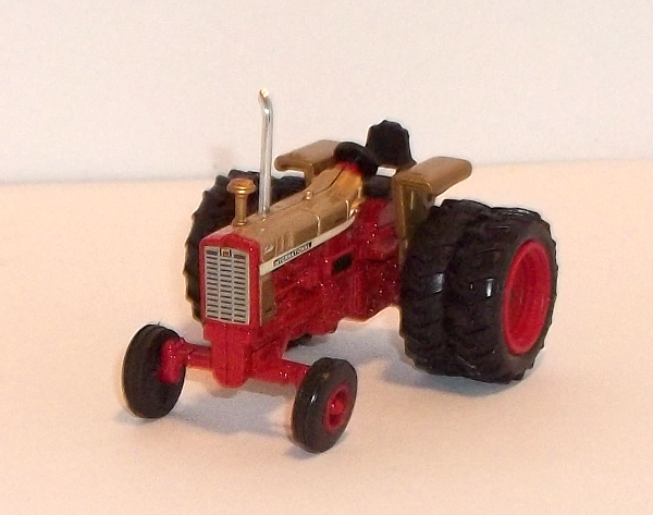 1456-Gold-Demonstrator-Turbo-IH-Tractor-(front-view)-dual rear-tires-(No-Cab)