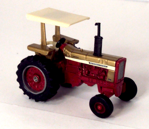 826 Gold Demonstrator IH Tractor with Canopy (right side)
