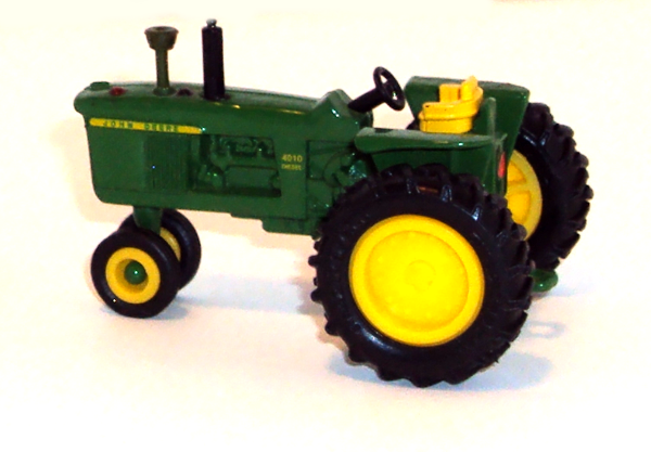 4010 John Deere tractor (left-side view)