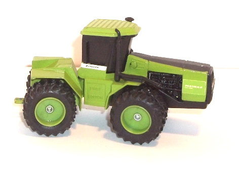 Steiger Panther First Edition- Tractor, 4WD black tinted windows (right side view 2)