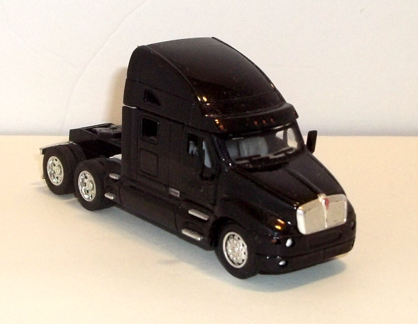Kenworth- T2000 (Black) by KinSmart 1:66 scale, facing to right