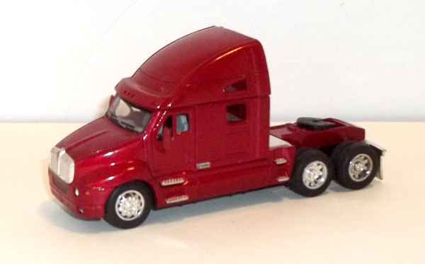 Kenworth T2000 (Red) by KinSmart -1/66 scale - Driver's side